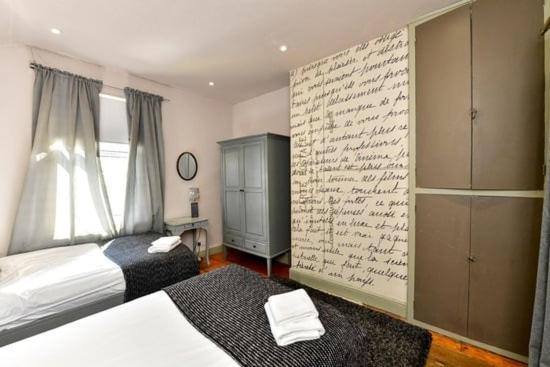 Quirky 4 Bedroom Apartment With Terrace Cardiff Extérieur photo