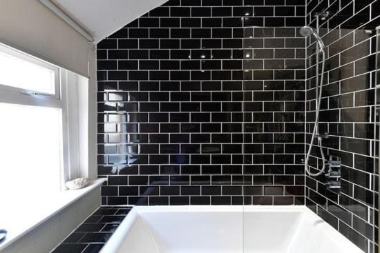 Quirky 4 Bedroom Apartment With Terrace Cardiff Extérieur photo